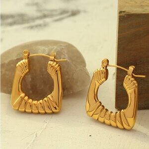 18K Gold Plated Square Hoop Earrings*Cleo Earrings*Rectangle Hoops*Geometric*ML